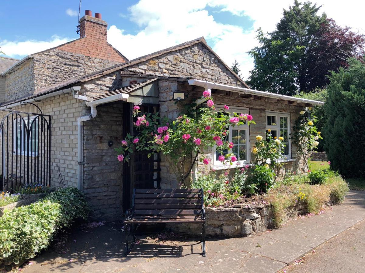 Hostal Brookleys Bidford Exterior foto